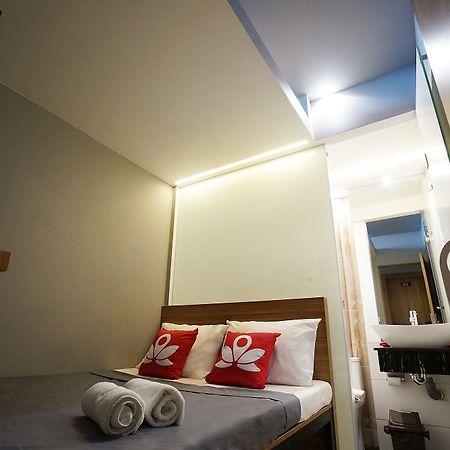 Zen Rooms Basic Kualanamu เมดาน ภายนอก รูปภาพ